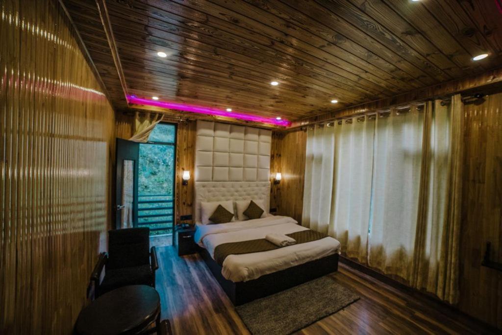 Hotel Black Magic Manali  Exterior photo